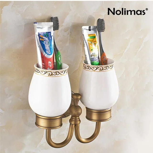 Antique Bathroom Hardware Set Toilet Paper Holder Towel Bar Toothbrush Holder Soap Dish Clothes Hook Copper Bathroom Accessories - Цвет: Toothbrush cup 2