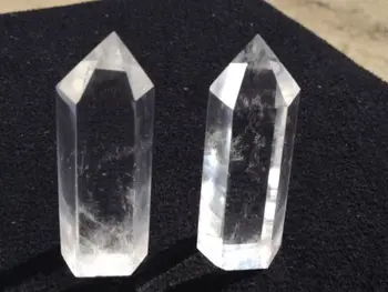 

AA j00741 2 NATURAL CLEAR QUARTZ CRYSTAL POINT HEALING