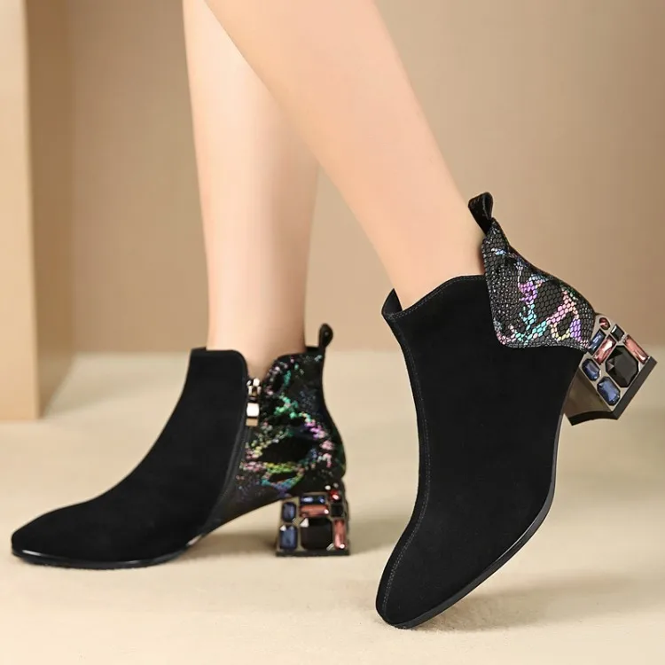 MLJUESE/ г. Женские ботильоны Детские замшевые черные зимние короткие плюшевые женские ботинки с квадратным носком на каблуке с кристаллами вечерние ботинки размер 42
