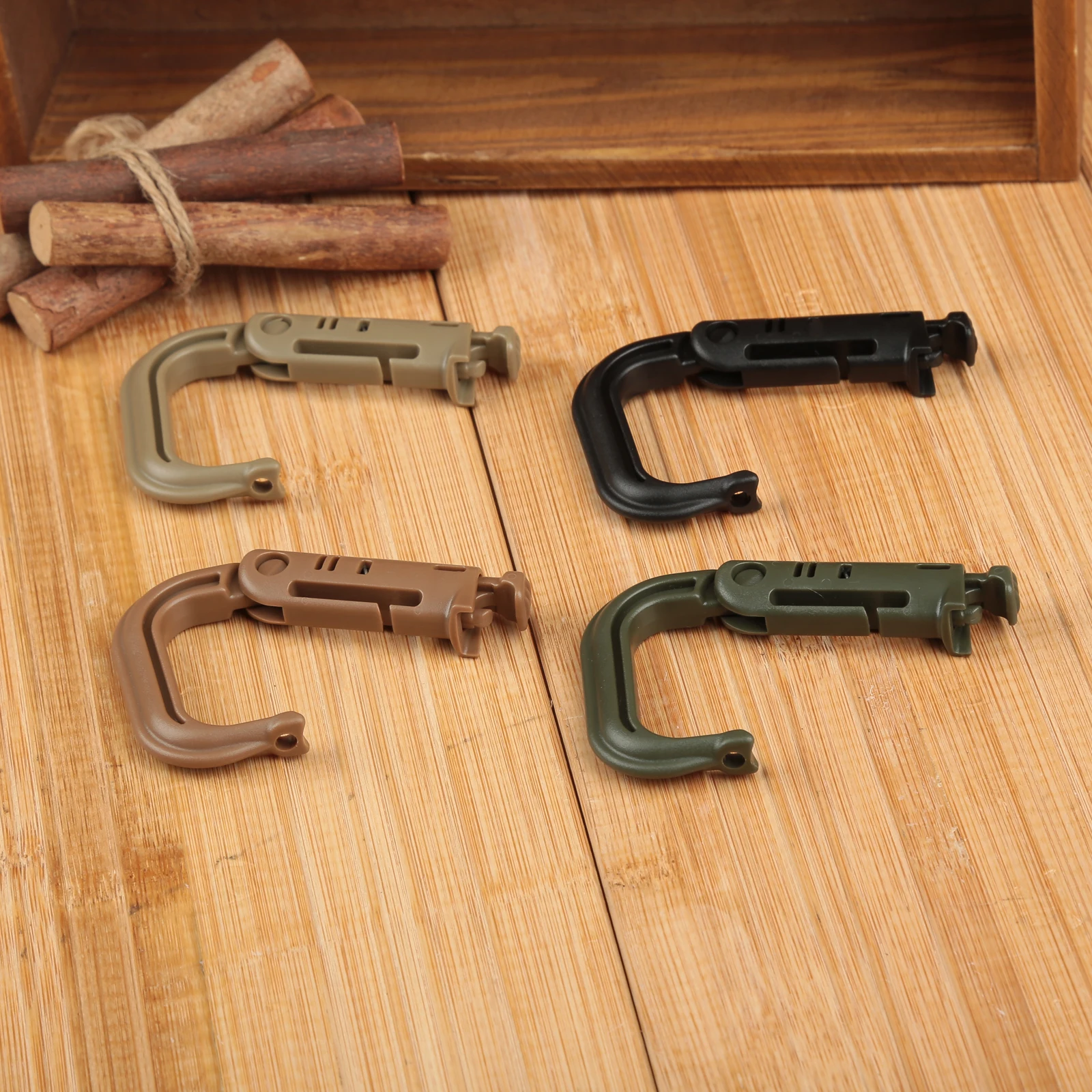 

EDC Nylon Tactical Backpack Shackle Carabiner Snap D-Ring Clip Keyring Locking Black/ Army Green/Tan/Brown Climbing Accessories