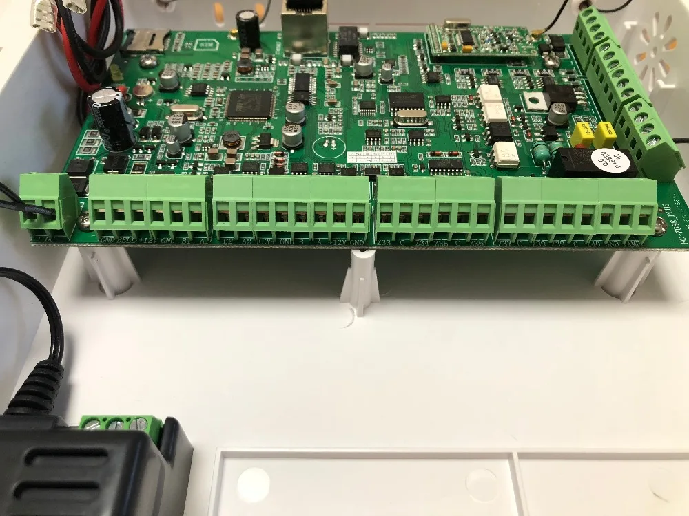 Fc7688 Wired Intruder Security Alarm System 4 Wired Pir Motion Detector