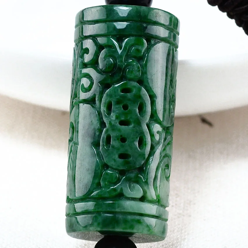 Unique high quality natural jade carving lucky charm pendant necklace