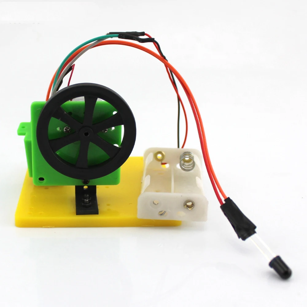 

Infrared Remote Control Experiment 001 DIY Technology Made by Hand Puzzle Assembly Model Toy Kit ABS Plastic Material