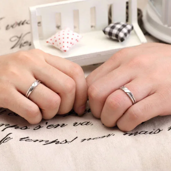 Wedding Jewelry Detail Rings For Women Jewellery Gift 925 Sterling Silver Couple Ring One Pcs (JewelOra Ri100496)