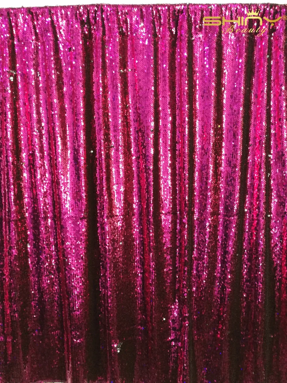 блестящий занавес. декоративная штора блестящая. штора из дождика. украшение фотозоны дождиком. кань с золотыми паетками.