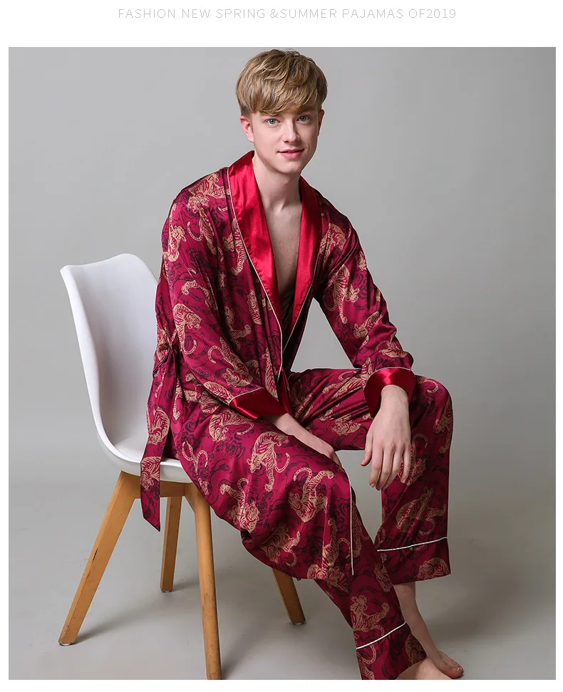 Two-Pieces Silk Nightgown Satin male Sleepwear Loose Tiger Dress Silky Long Sleeve Robe and Long Pants bathrobe set for Men mens pjs