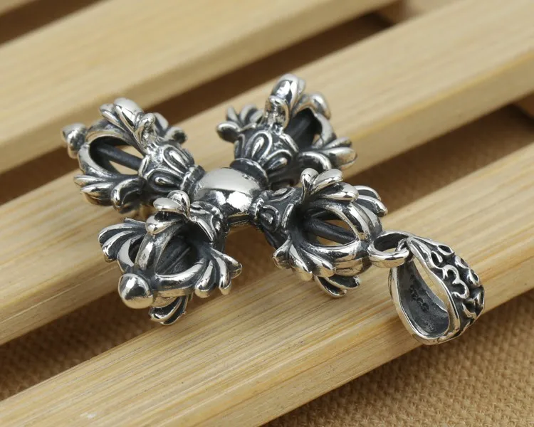 silver-pendant068b