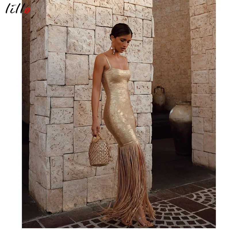 

Stylish and unique design metallic lustrous tassel stitching strap dress Simple and elegant elegant party dress Sexy self-cultiv