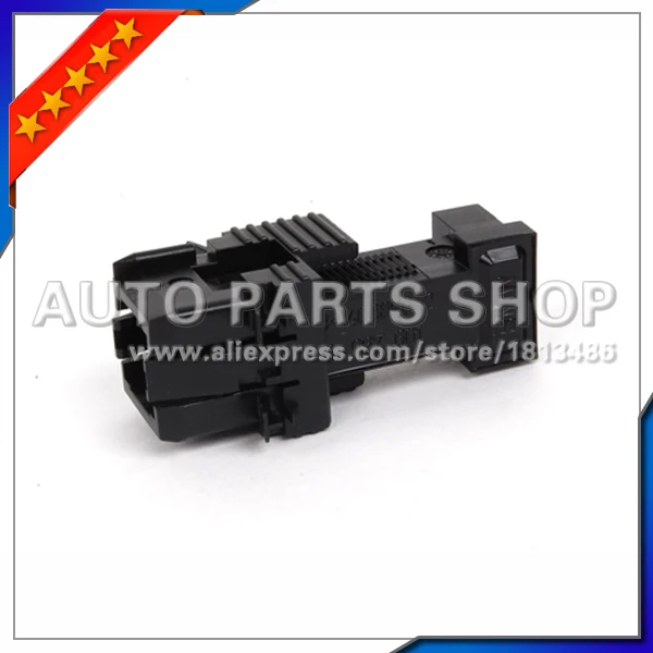 car accessories Brake Light Switch for BMW E38 E39 E46 E53 X5 E65 E66 61316967601in Car