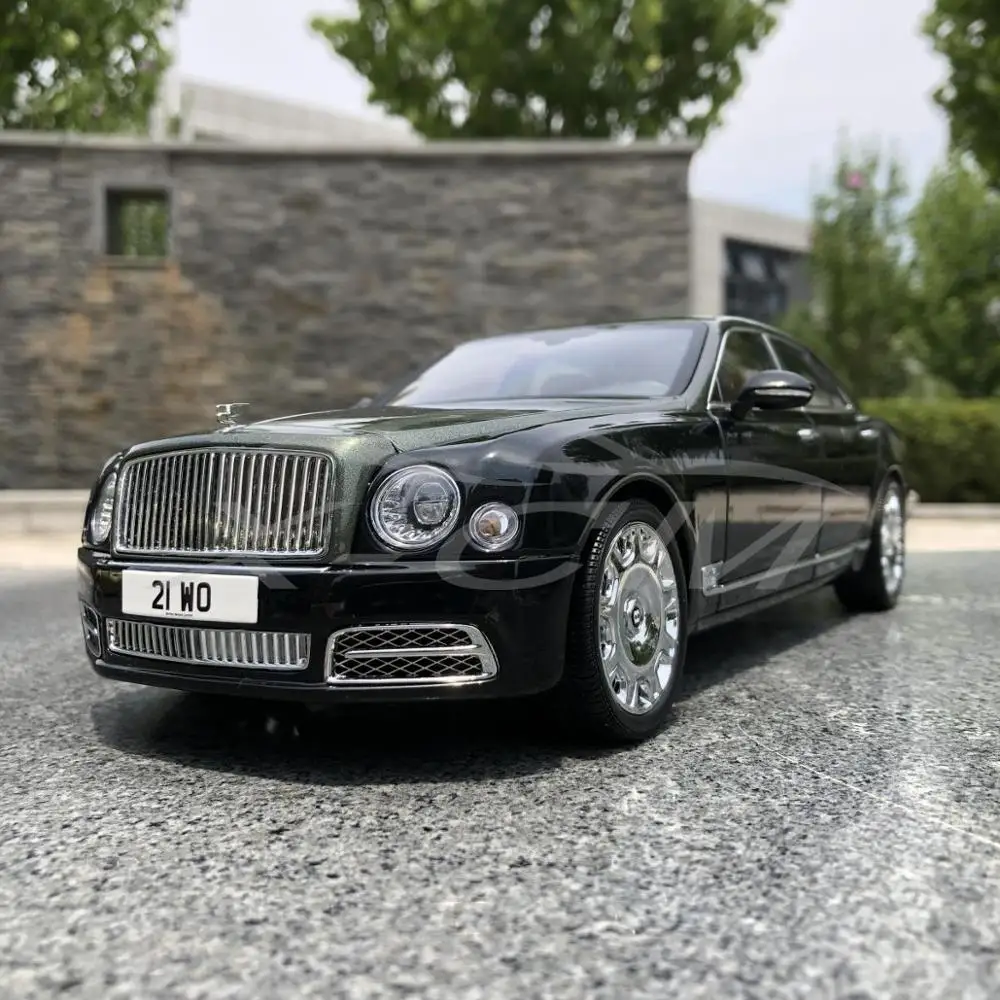 Diecast Car Model Almost Real Bentley Mulsanne 1:18+ SMALL GIFT