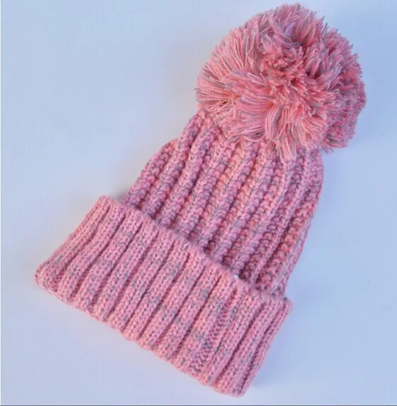 Модная осенне-зимняя вязаная шерстяная шапка мужская и женская Зимняя кепка милые шапки с помпонами bone gorros аксессуары красочные новые - Цвет: Розовый