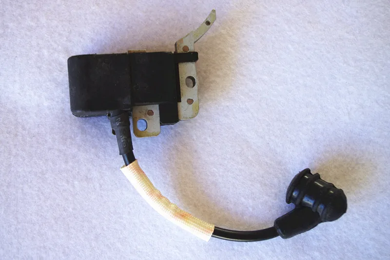 

Ignition coil fits Echo Chainsaw CS320 CS350 CS-350T CS351 CS355T CS3000 CS3400 CS3450 Sungarden 3614 3600 Chain saw replacement