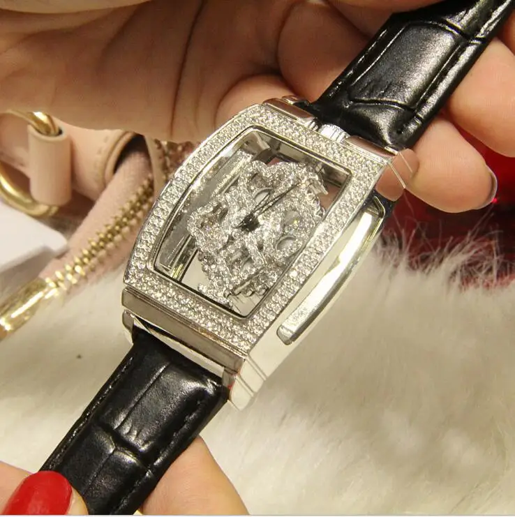 Новые подлинные женские часы с инкрустированным бриллиантами кожаным ремешком Кварцевые водонепроницаемые индивидуальные модные женские часы