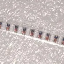 2500 шт SMD диод 0,5 W 1/4 W ZMM5V6 LL34 5,6 V(2 3 V 3,3 V 4,7 V 5,6 V 6,8 V 8,2 V 10 12 V 15 V 18 V