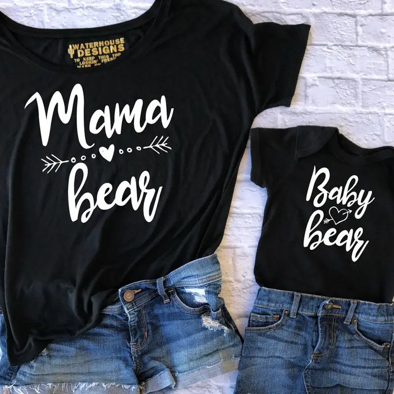 Футболка для пары; одинаковые рубашки для мамы и ребенка с медведем; семейная одежда; футболки
