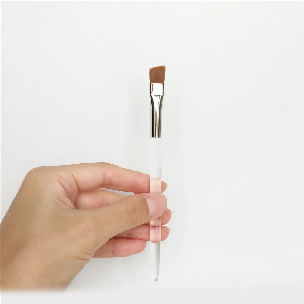 trish mcevoy brush 92 Definer Brush _ 1