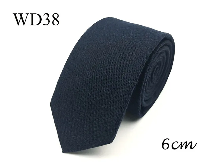 WD necktie 38