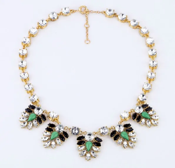 

Wing Yuk Tak Promotion Trendy Women Resin Collares Necklace Collier New Fashion Color Block All-match Chains Necklaces