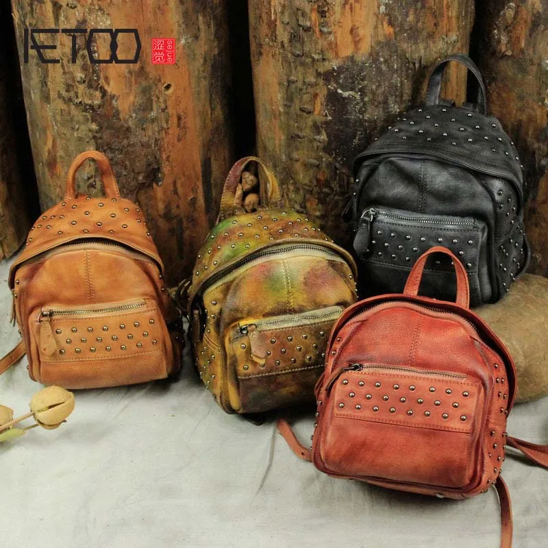 

AETOO Genuine Leather Handmade Vintage Women Backpack Female Bags 2018 High Quality Cow Leather Backpack