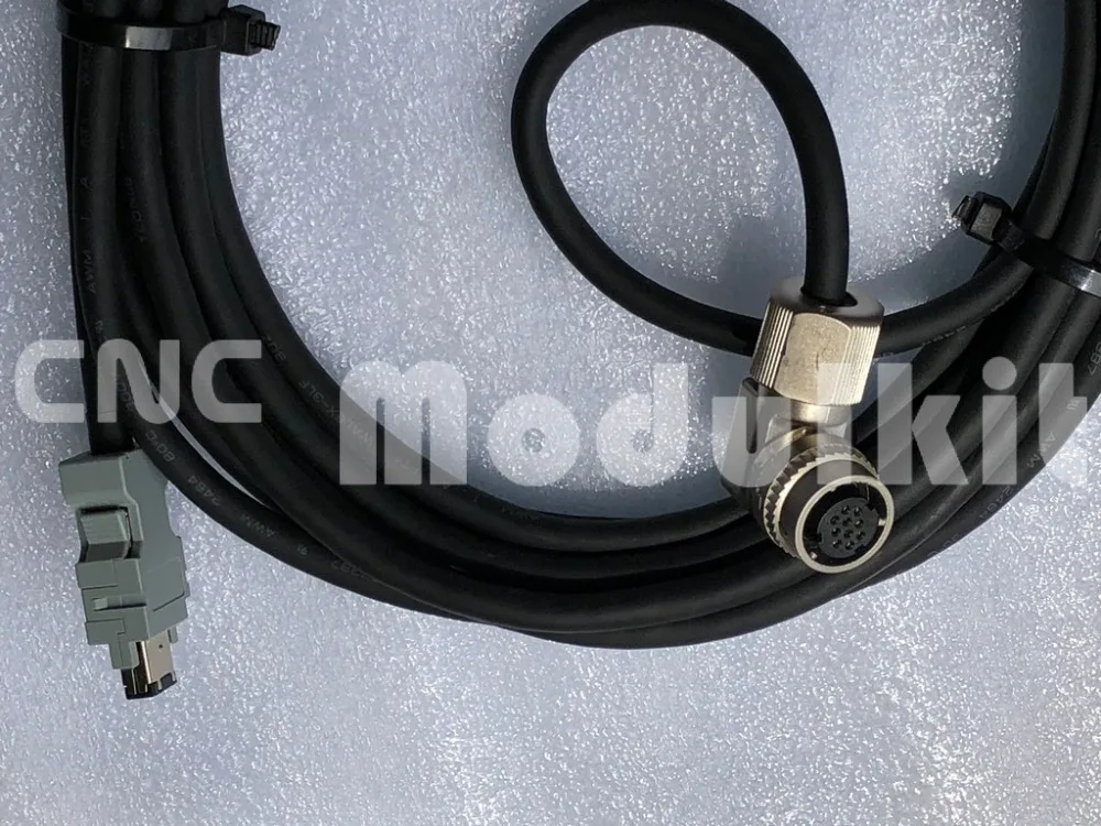 JZSP CVP02 05 E Yaskawa Серводвигатель полная система Encorder сигнальный кабель CVP01
