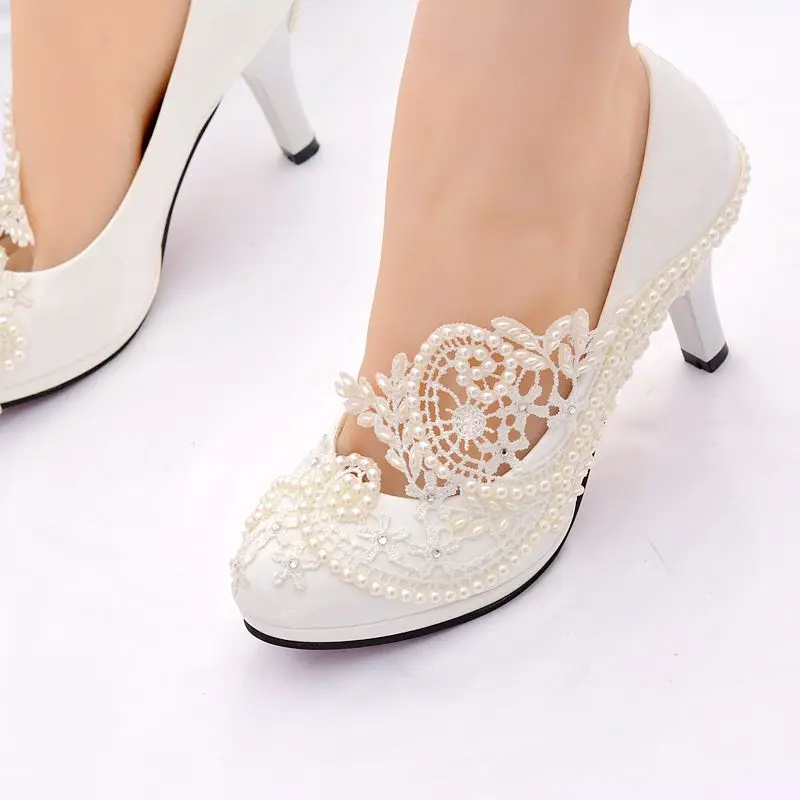 2 womens shoes