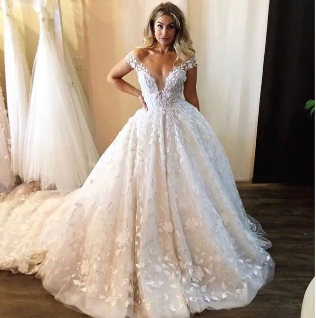 Abito da sposa Новое Элегантное свадебное платье с v-образным вырезом и рукавом-крылышком Часовня Поезд аппликации тюль А-силуэт Свадебные платья Vestido longo
