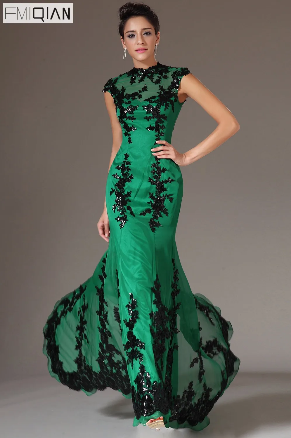

New Adorable Black Lace Appliques Evening Dress Freeshipping