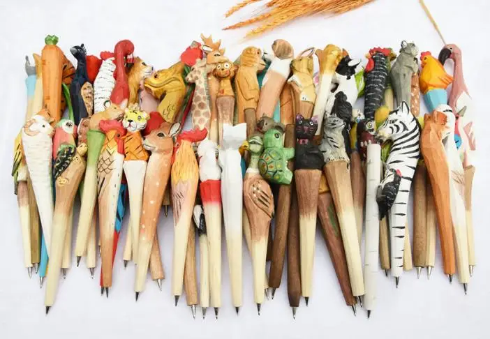 

Creative Carved Wooden Animal Pen BallPoint Stationery Hand Painted Vintage Wood pens Back To School Party Favors