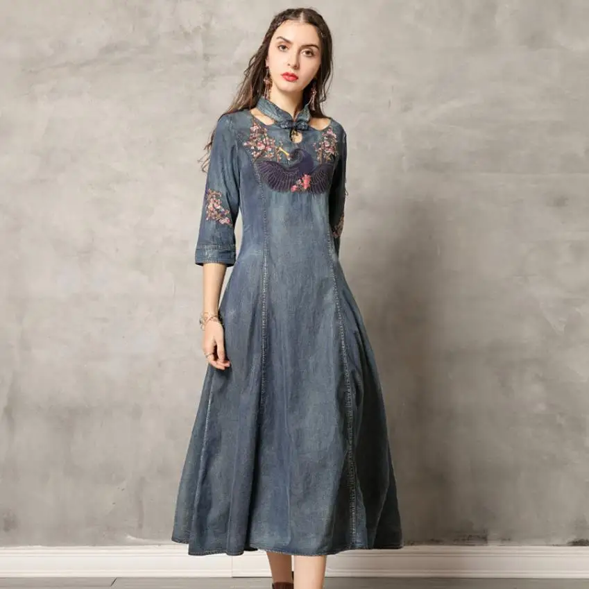 

Fashion brand retro long denim crane embroidery dress female hollow cut design high waist retro denim dress wq1971 dropship