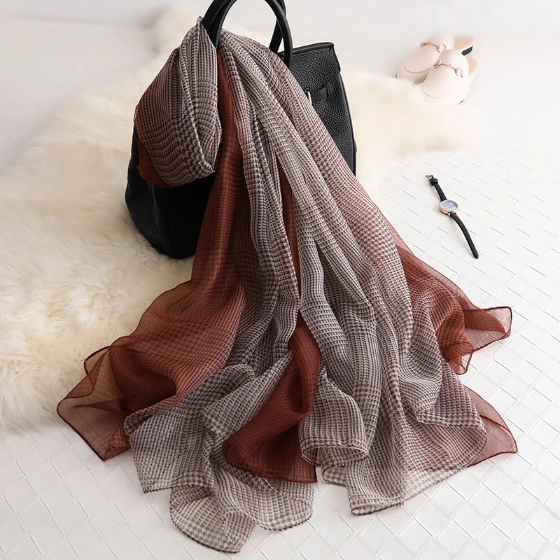 

Houndstooth Scarf Women Spring Summer Female Scarves Gradient Large Soft Girl Head Scarf Beach Sunscreen Shawl Wrap 180*140cm