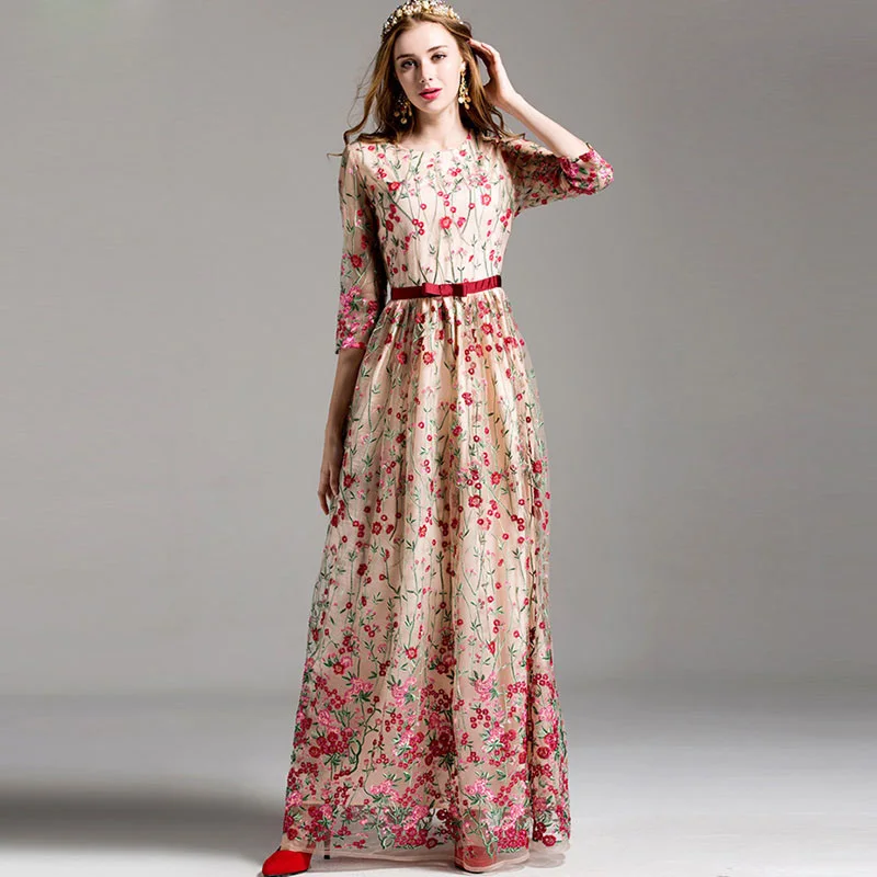 

New 2017 Fashion Runway Maxi Dress Women's elegant 3/4 Sleeve Floral Embroidery Vintage Party Long Dress High Quality