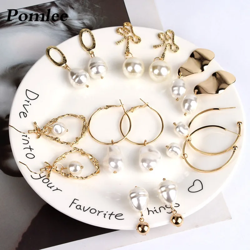 

Pomlee New Trendy Hot Imitation Pearl Drop Dangle Earrings for Wedding Women Unique Gift Gold Metal White Pearls Korean Earings