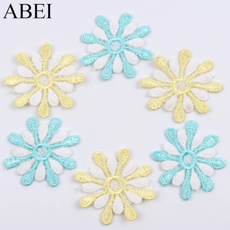 

20pcs/lot 4cm Light Yellow Blue Lace Fabric Trims Soluble Embroidery Snowflake Flower Appliques Handmade patchwork Craft