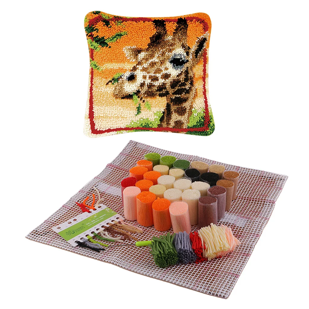 DIY Giraffe Pattern Latch Hook Pillowcase Kit and 5pcs Latch Hook Tool for Beginners Kids Crafts Lover