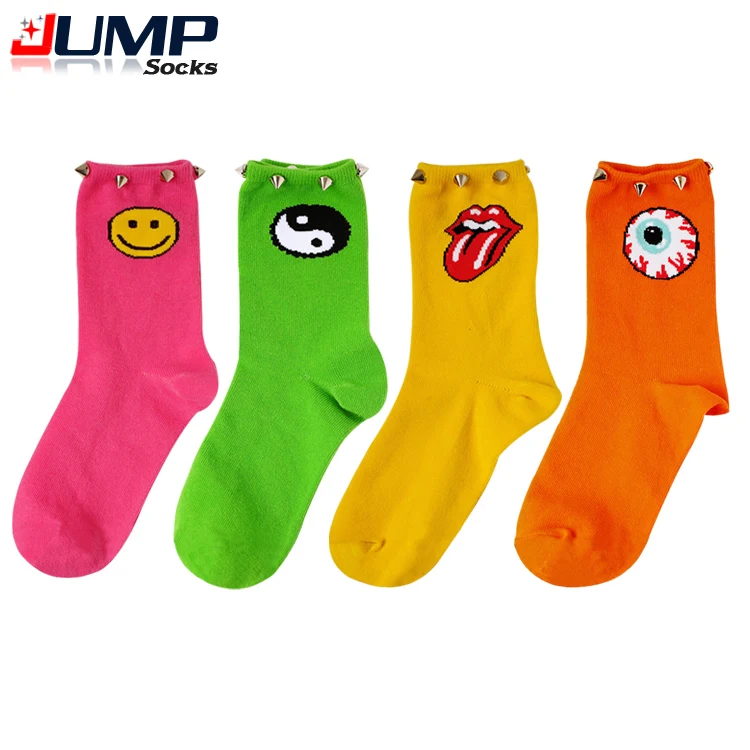 女性の靴下蛍光色パンクリベット装飾目舌八卦笑顔絵文字奇数未来靴下 Women Socks Fluorescent Sockssocks Women Aliexpress 女性の靴下蛍光色パンクリベット装飾目舌八卦笑顔絵文字奇数未来靴下 Women Socks Fluorescent Sockssocks Women Aliexpress