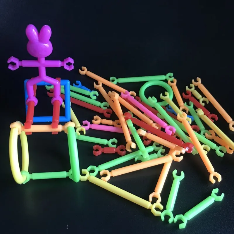 

50PCS/Pack Kid Color Plastic DIY Craft Supplies Children Creative Geometry Puzzle DIY Building Blocks Funny Toys Party Favors