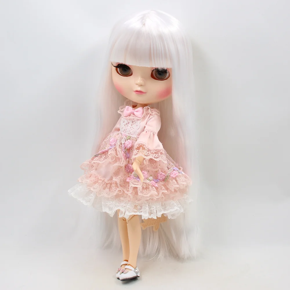 Neo Blythe Doll with White Hair, White Skin and Custom Jointed Body with Asian Look 3