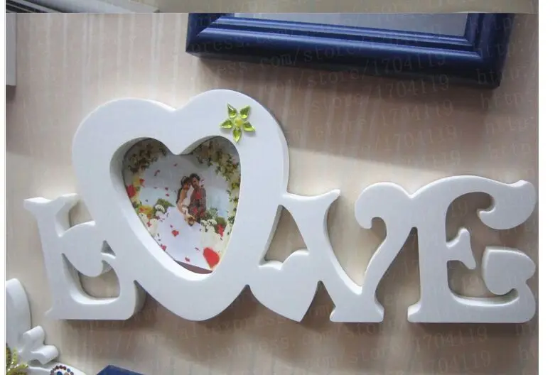

3D wall stickers Connected Wood Letter 3 styles photo frames Home decor and wedding decorations using free standing photo frame