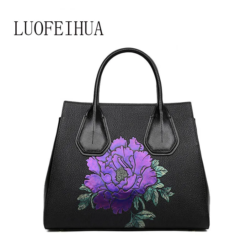 

LUOFEIHUA 2019 new leather handbag retro embossed Chinese style large capacity leather middle-aged female bag branded handbag
