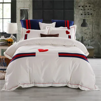 

2019 White Embroidered Red heart Bedding Sets Queen King Size Bedclothes 100% Egyptian Cotton Bed Linens