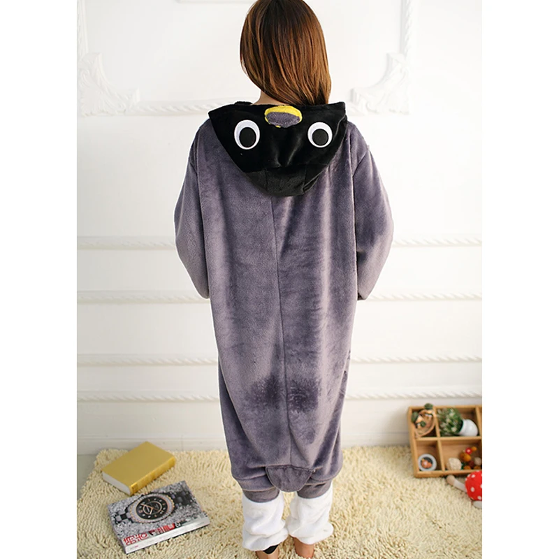 Tanie Dorosły Anime szary pingwin kigurumi kombinezon śliczny kostium dla kobiet mężczyzn śmieszne ciepłe miękkie zwierząt Onepieces bielizna nocna strona główna tkaniny dziewczyna