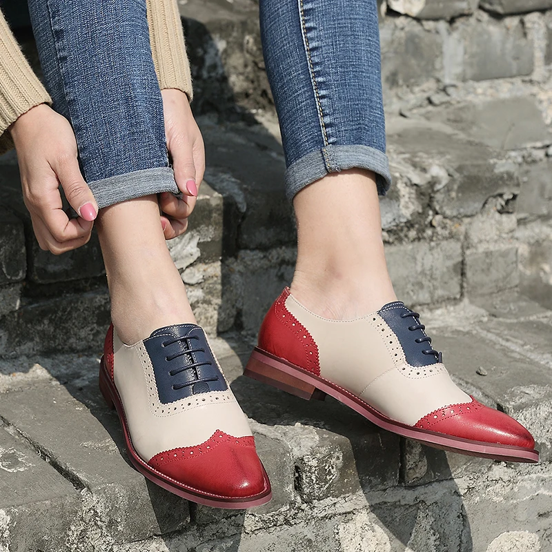 Womens Oxfords Lace up Wingtip Shoes Vintage Brouge Flat Shoes Plus Size Pumps