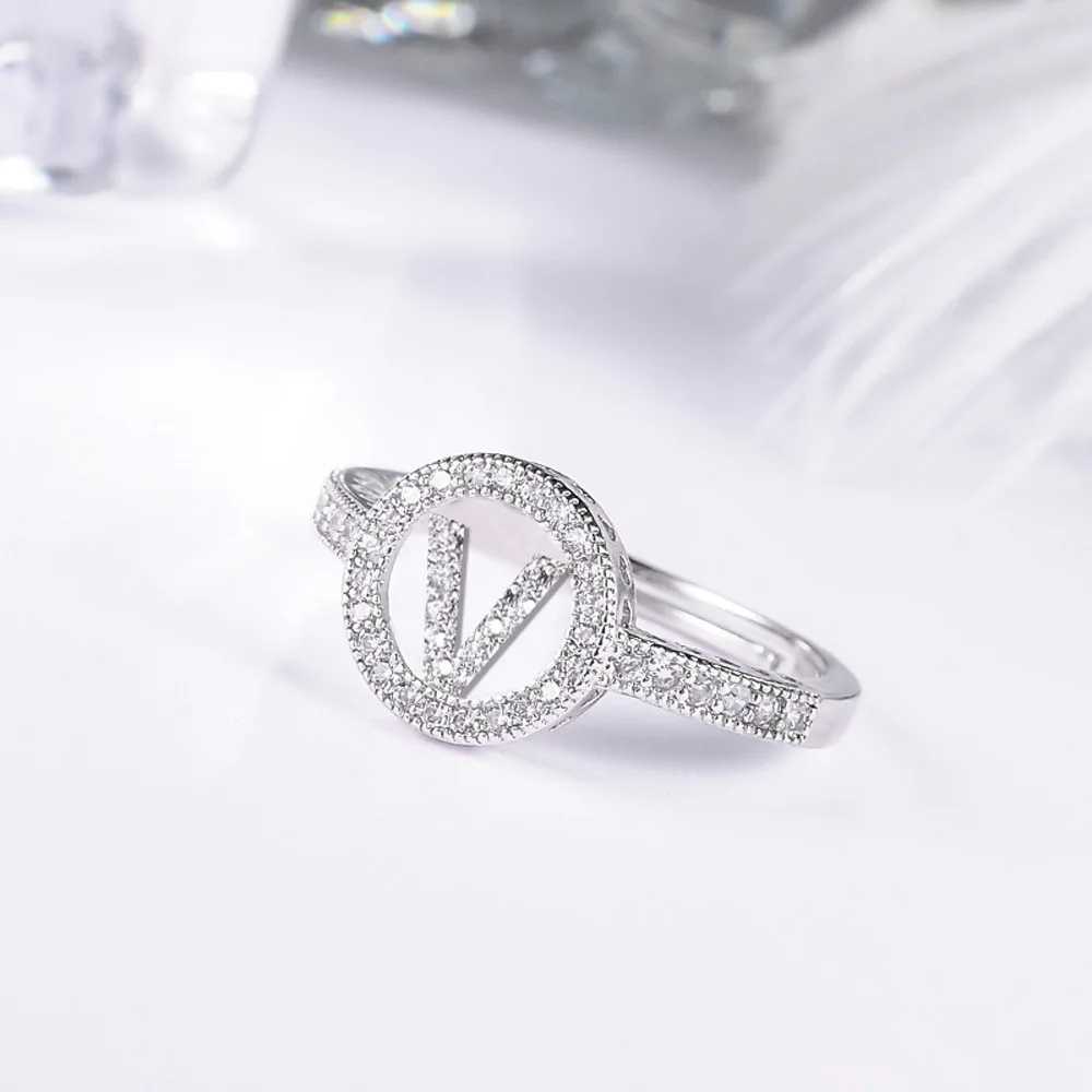 ZHOUYANG кольца для женщин, креативный кубический циркон, 26 букв, A-Z, регулируемое полое кольцо, подарок для девушек, влюбленных, модное ювелирное изделие KAR052 - Цвет основного камня: V
