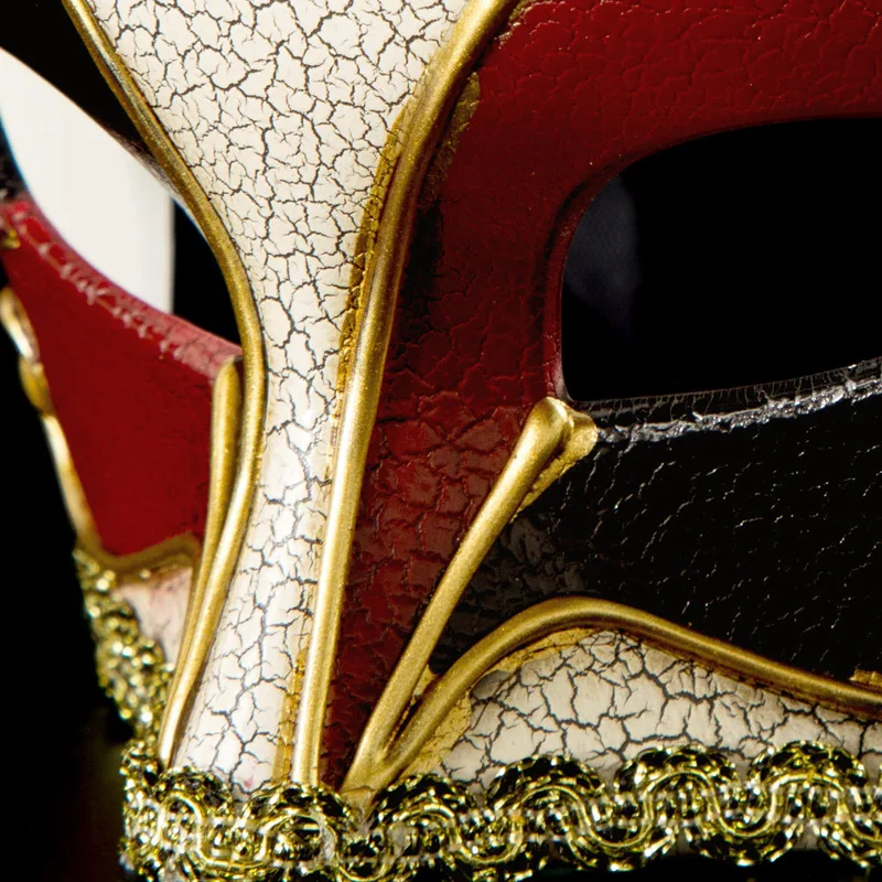 Fashion New Cosplay  Elegant Venetian Masquerade Mask Halloween Christmas Party Crack Lacework Mask