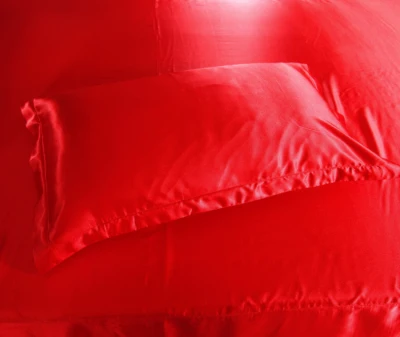 Черный атлас наволочки/наволочки постельные принадлежности двойное лицо Charmeuse натуральный чистый шелк наволочка King Sleep белый/розовый 48X74 см - Цвет: Red