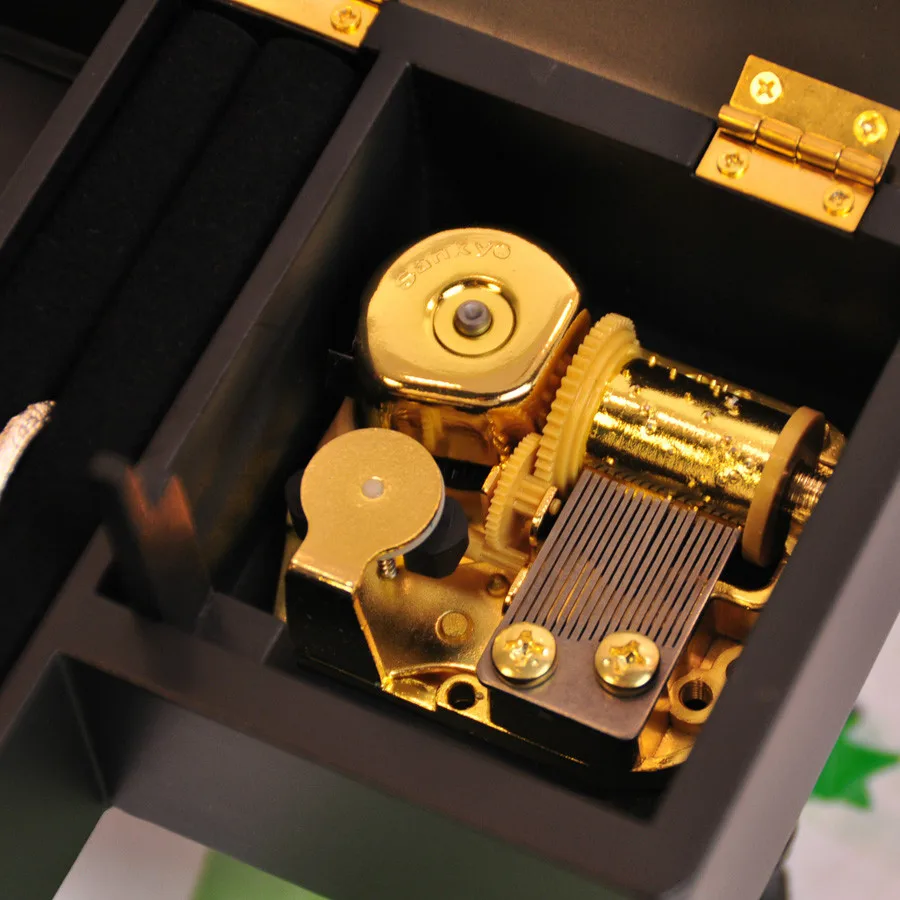 piano music box