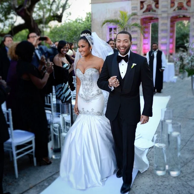 Famous Celebrity Wedding Dress With Off The Shoulder Y Sweetheart Famous Celebrity Wedding Dress With Off The Shoulder Y Sweetheart Neckline Satin Luxury Beading Crystals Mermaid