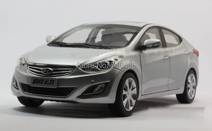 Few Available Silver 2013 1 18 Hyundai ELANTRA MD Avante Die cast Model Car Toys Replica