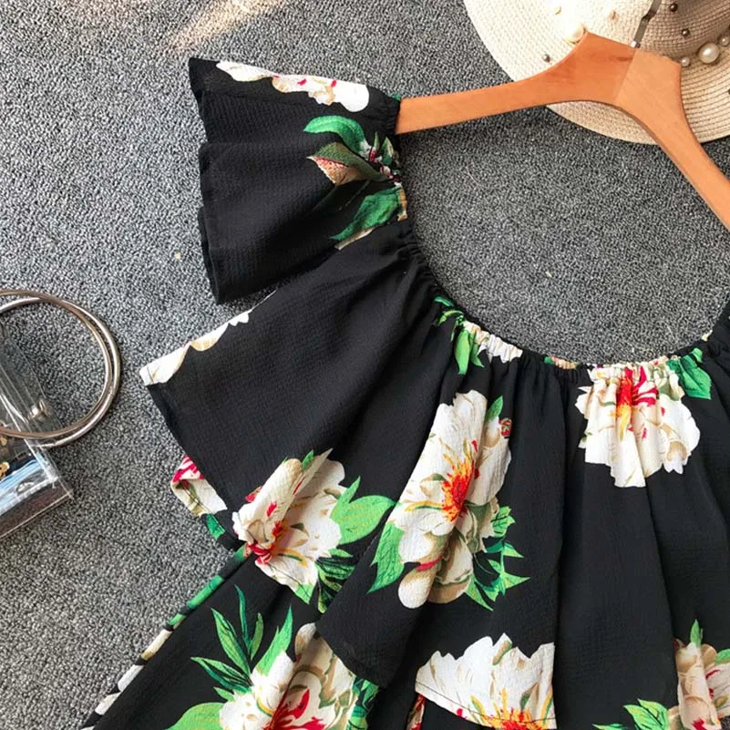 Bohemian 2019 Ruffles Off Shoulder Jumpsuit Floral Print Casual Sexy Women Boho Playsuit Summer Beach Short Holiday Romper Bohemian 2019 Ruffles Off Shoulder Jumpsuit Floral Print Casual Sexy Women Boho Playsuit Summer Beach Short Holiday Romper