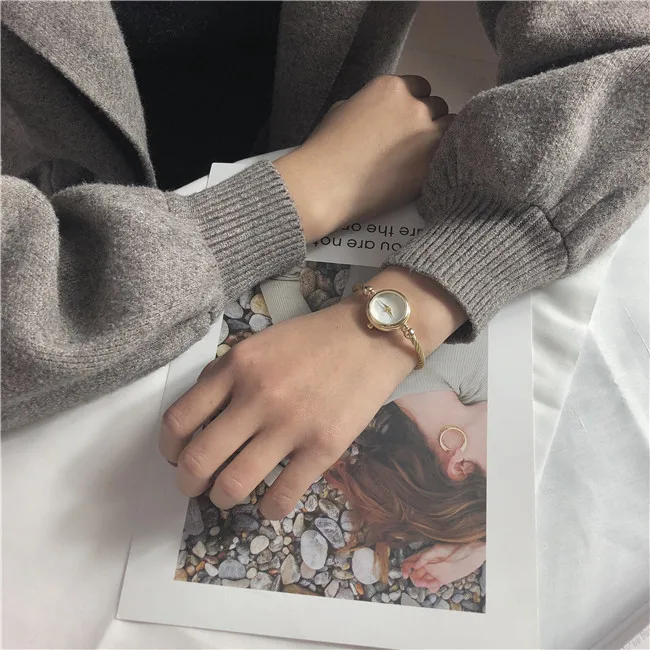 

Luobos New Fashion Watch Women Minimalist Style Bracelet Elegant Small Sliver Dial Casual Quartz Watch Ladies Popular Clock